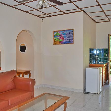 Hotel Tres Banderas مانويل أنطونيو المظهر الخارجي الصورة