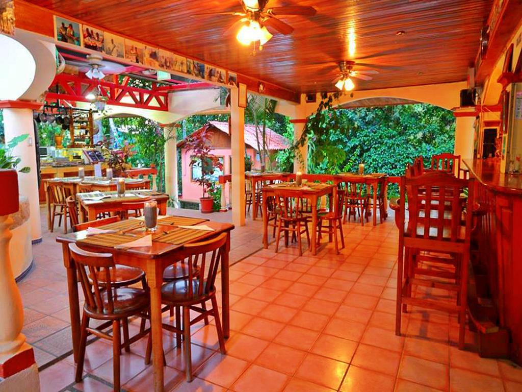 Hotel Tres Banderas مانويل أنطونيو المظهر الخارجي الصورة